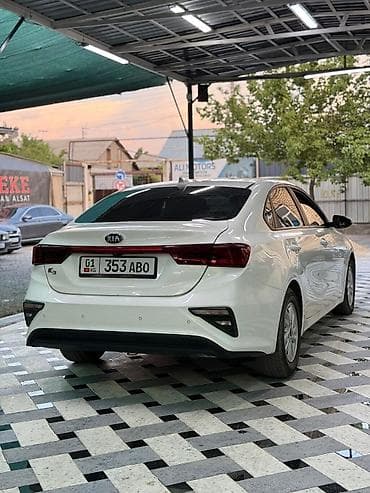 Kia K3: 2019 г., 1.6 л, Автомат, Бензин, Седан