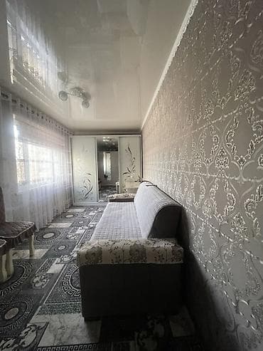 продаю квартиру 3 ком: 3 комнаты, 55 м², Косметический ремонт — 4