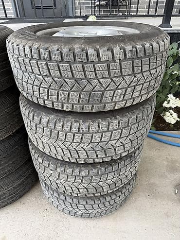 Транспорт: Два комплекта диск лето диски и резина 
Договоримся мерс r16 — 4