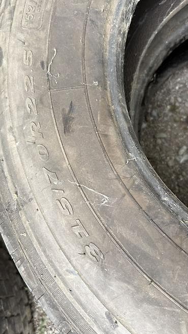 Грузовые шины 315/70 R22.5 (2 шины) И другие 295/60 (4 шины). Доп — 2