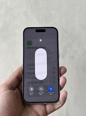 iphone xs pro: IPhone 15, Б/у, 128 ГБ, White Titanium, 81 % — 6