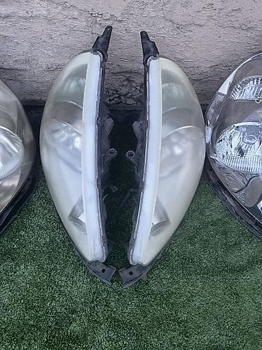 Алдыңкы фаралар комплектиси Honda 2002 г., Колдонулган, Оригинал, Жапония