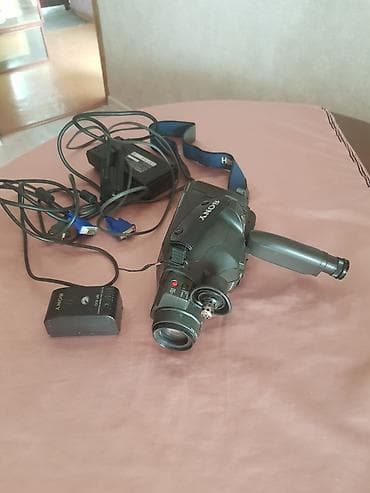 camera dslr: Продаю видеокамеру Сони.рабочая.цена 3500с.р в районе 5ой — 1