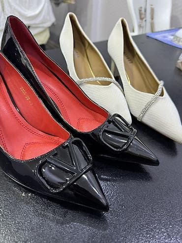 foot patch: Женские туфли-лодочки, светлые носились всего пару часов, черные два — 3