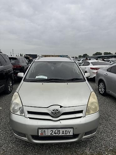 форь: Toyota Corolla Verso: 2004 г., 1.8 л, Автомат, Бензин, Минивэн — 1