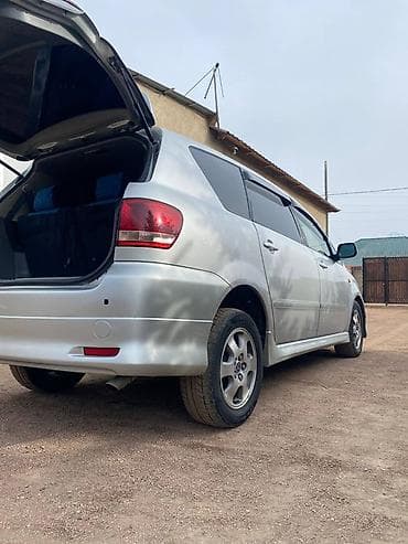 генератор эстима: Toyota Ipsum: 2002 г., 2.4 л, Автомат, Бензин, Минивэн — 5