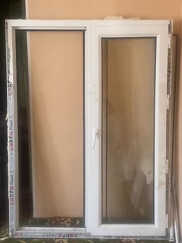 пластик макси: Продаю оконную раму б/у, материал пластик AKFA, размер 117*157 — 1