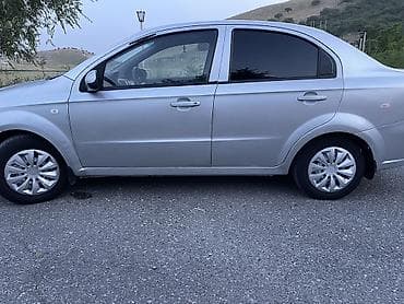 Chevrolet Aveo: 2011 г., 1.6 л, Механика, Бензин, Седан — 2