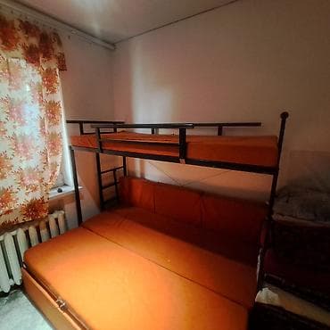 диван кроват: Двухъярусная кровать, С выкатной системой — 1