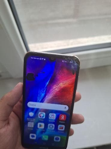 ipad 1: Honor 8S, Б/у, 32 ГБ, цвет - Золотой, 2 SIM — 6