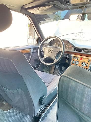 bmw e5: Mercedes-Benz W124: 1992 г., Универсал — 5