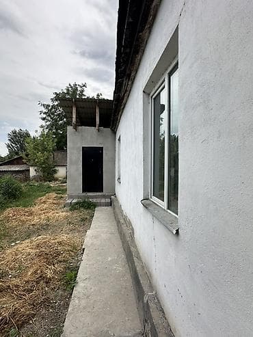 Недвижимость: Продается жилой дом с просторным закрытым двором и навесом по — 6