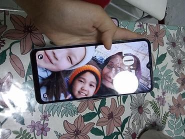 galaxy tab: Samsung Galaxy A32, цвет - Голубой — 3