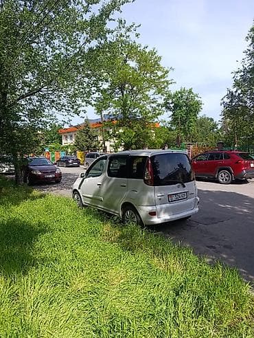 Транспорт: Toyota Funcargo: 2003 г., 1.3 л, Автомат, Бензин, Универсал — 4