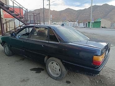 subaru 2002: Audi 100: 1988 г., 2 л, Механика, Бензин, Седан — 2