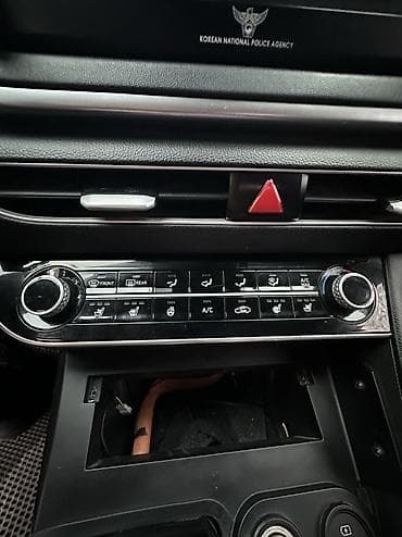 срочное авто: Hyundai Sonata: 2019 г., 2 л, Автомат, Бензин, Седан — 5