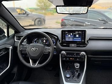 134: Toyota RAV4: 2020 г., Гибрид, Кроссовер — 6
