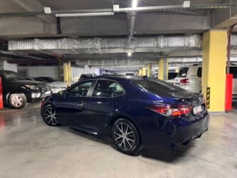 стёкло: Toyota Camry: 2021 г., 2.5 л, Седан — 7