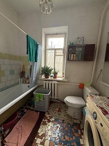 домиктер: Үй, 63 м², 4 бөлмө, Кыймылсыз мүлк агенттиги, Эски ремонт — 8