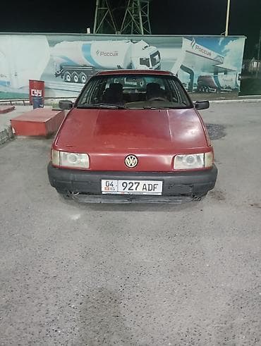 john dere: Volkswagen Passat: 1991 г., 1.8 л, Бензин, Седан — 1