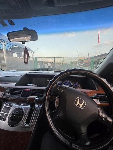 обшивка одиссей: Honda Elysion: 2008 г., 3 л, Автомат, Бензин, Минивэн — 1