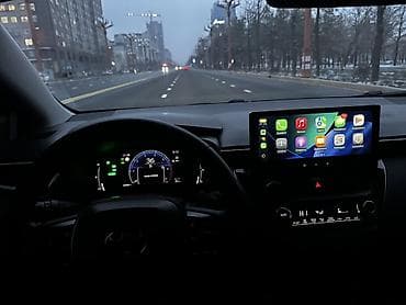 honda corolla: Toyota Corolla: 2023 г., 1.8 л, Автомат, Гибрид, Седан — 4