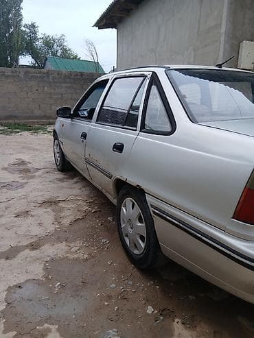 jac t8: Daewoo Nexia: 2007 г., 1.6 л, Механика, Седан — 6