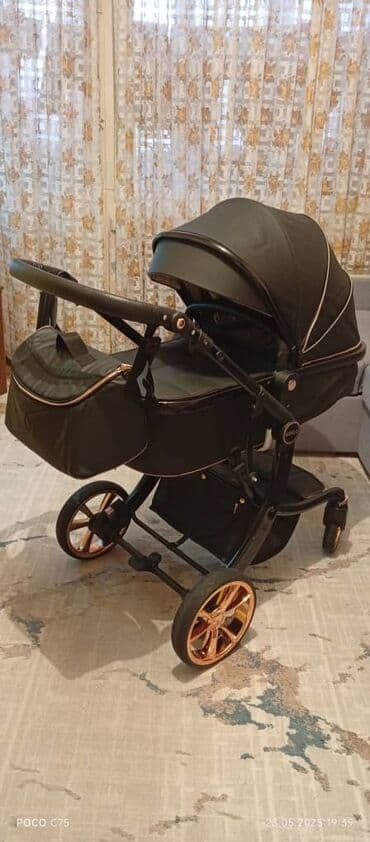 Коляска, цвет - Черный, Б/у