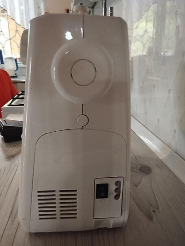 magic mous: Швейная машина Janome, Электромеханическая, Автомат — 2