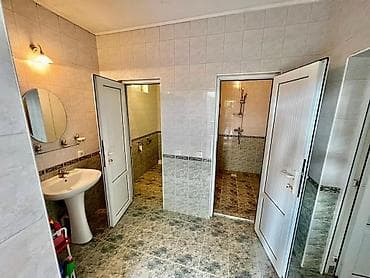 mega hous: 📍Продаю двух-этажный дом в районе Медерова/Шукурова 🔥Продаю — 4