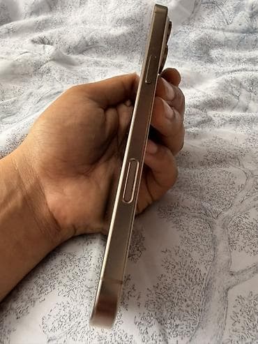 12 pro: IPhone 16 Pro Max, Б/у, 256 ГБ, Desert Titanium, Коробка, 92 % — 2