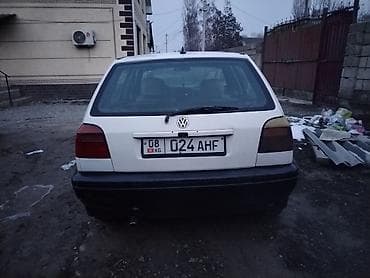 Volkswagen: Volkswagen Golf: 1993 г., 1.8 л, Механика, Бензин, Хэтчбэк — 5