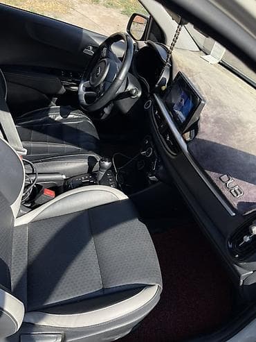 Продажа авто: Kia Picanto: 2019 г., 1 л, Автомат, Хэтчбэк — 7