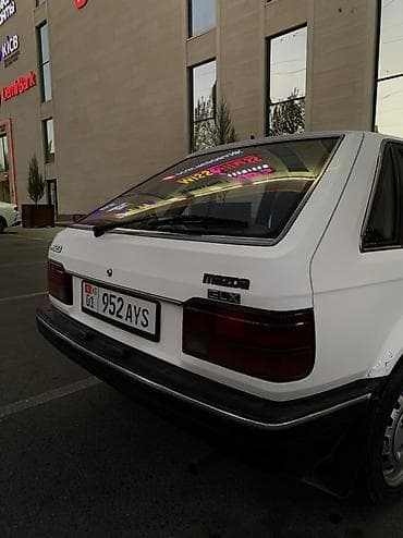гц 8: Mazda 323: 1987 г., 1.5 л, Механика, Бензин, Хэтчбэк — 2