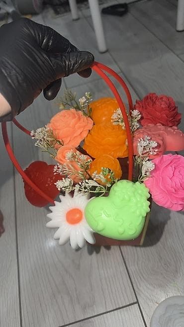 декор панель: Авторские букеты из мыла ручной работы - Состав: фигурное мыло в виде — 1