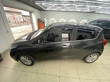 Транспорт: Chevrolet Spark: 2016 г., 1 л, Автомат, Бензин, Хетчбек — 10