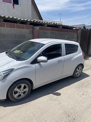 уна: Chevrolet Spark: 2018 г., 1 л, Бензин, Хэтчбэк — 3