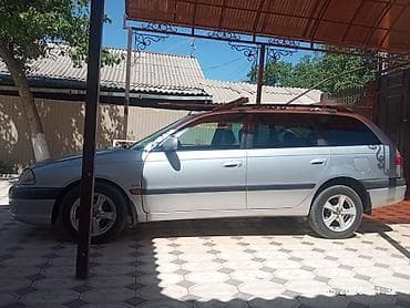 машина fit: Toyota Avensis: 2002 г., 1.8 л, Механика, Бензин, Универсал — 3
