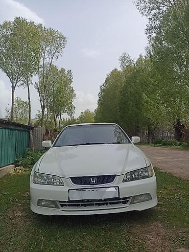 Honda Accord: 2001 г., 1.8 л, Автомат, Бензин, Седан