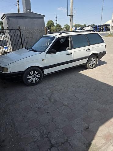 bud e9: Volkswagen Passat Variant: 1992 г., 1.8 л, Механика, Бензин, Универсал — 4