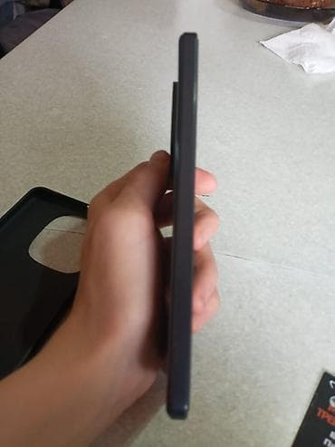 iqoo 12: Vivo iQOO Neo, Б/у, 512 ГБ, цвет - Черный, 1 SIM — 5