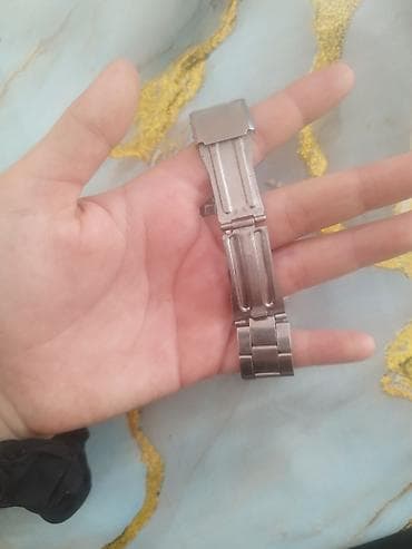 золото цепочка: Классические наручные часы с металлическим браслетом - Корпус и — 4