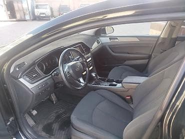 subaru legacy 2016: Hyundai Sonata: 2017 г., Автомат, Бензин, Седан — 5