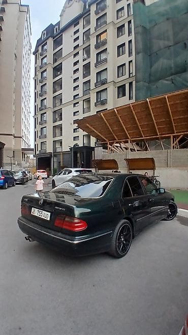 потрубок радиатора: Mercedes-Benz E-Class: 2001 г., 5.5 л, Автомат, Бензин, Седан — 6