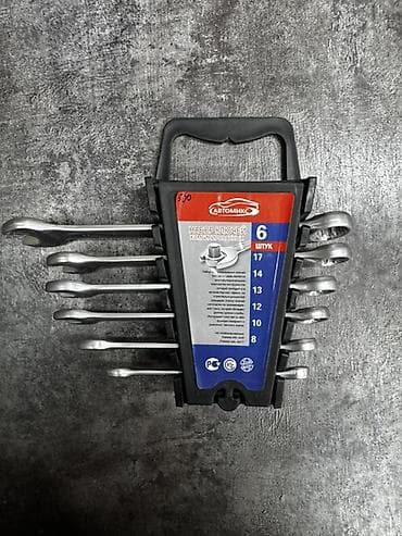 Мультитулы: Набор длинногубцев и наборы рожково-накидных ключей Состав: - 3 — 8