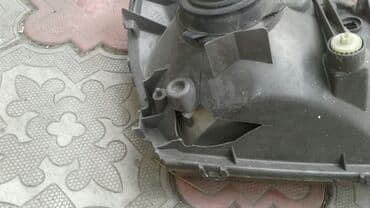 энесей: Продаю фара Тойота Гранд Хайс только фара стекло целое сзади ушки 2 — 3