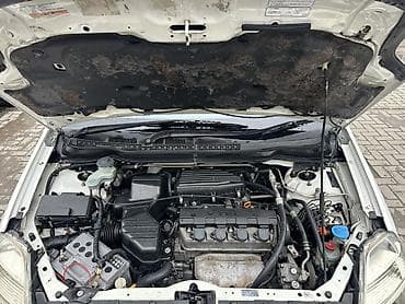 saturn sc: Honda Stream: 2002 г., 1.7 л, Автомат, Бензин, Минивэн — 9