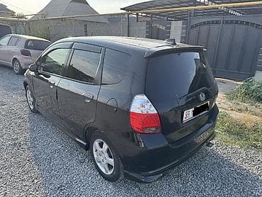 fit osh: Honda Fit: 2003 г., 1.5 л, Вариатор, Бензин, Хэтчбэк — 4