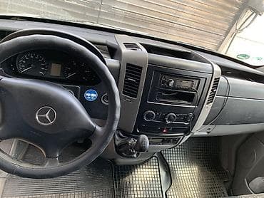 мотор нива шевроле: Mercedes-Benz Спринтер: 2009 г., 2.2 л, Механика, Дизель, Пикап — 3