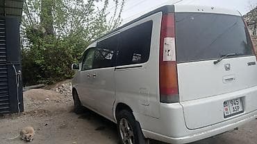 Honda Stepwgn: 2001 г., 0.2 л, Автомат, Бензин, Минивэн